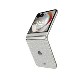 MotorolaRazr2026BrightWhite3